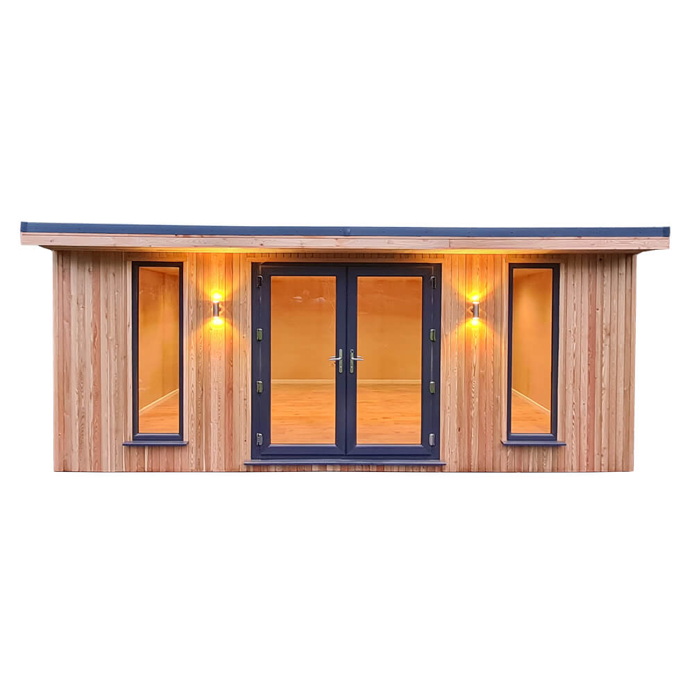 Luxury Garden Room in Red Grandis in larger sizes